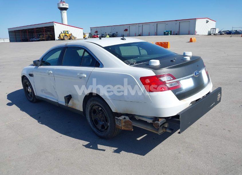 Photo 3 of 2013 Ford Police INTERCEPTOR (VIN 1FAHP2M87DG143458)