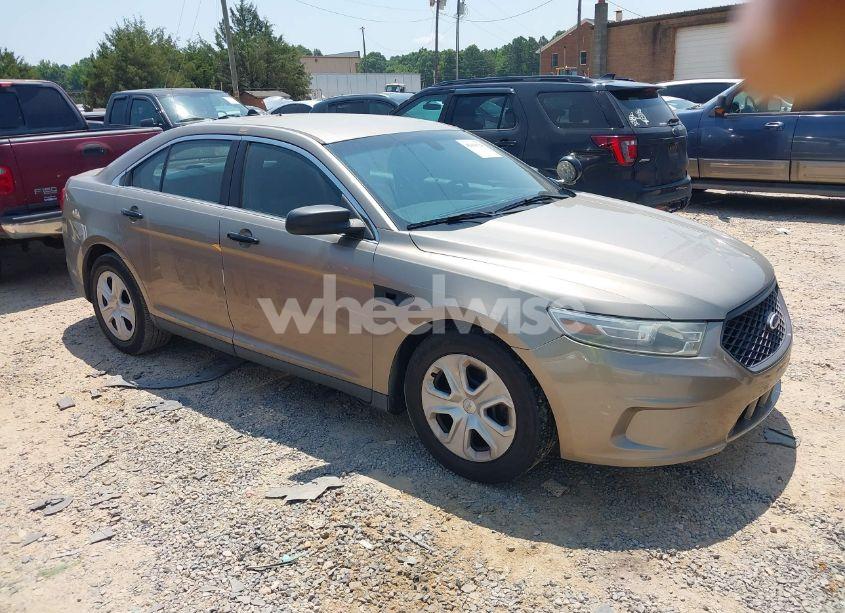 2013 Ford Police INTERCEPTOR (VIN 1FAHP2M87DG201729) main photo