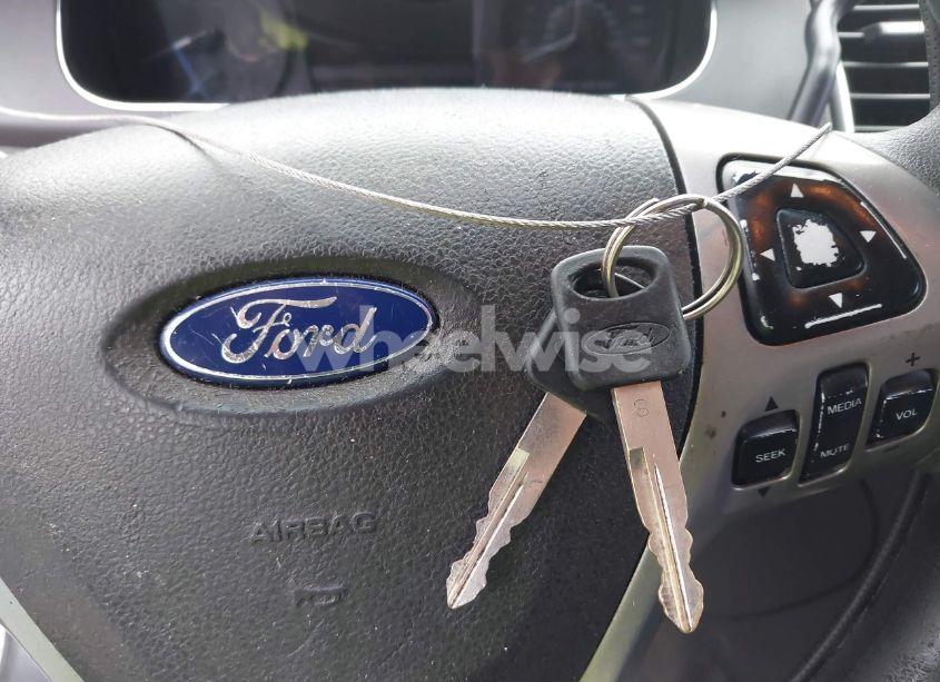 Photo 11 of 2013 Ford Police INTERCEPTOR (VIN 1FAHP2M8XDG139033)