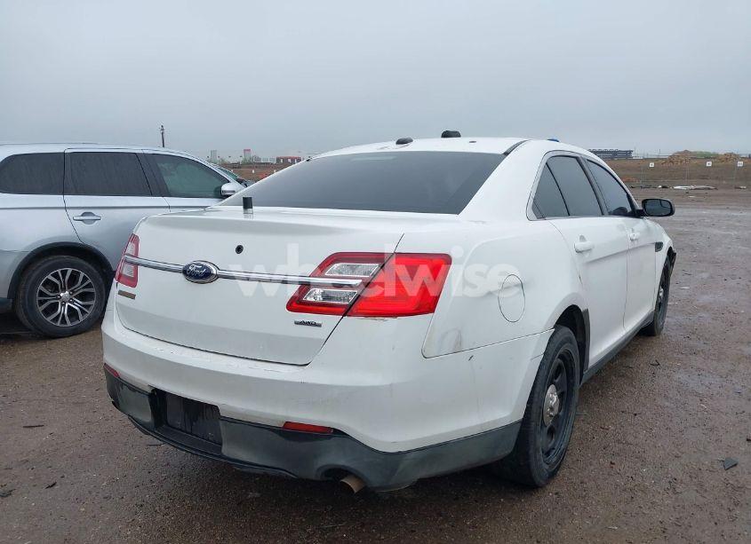 Photo 4 of 2013 Ford Police INTERCEPTOR (VIN 1FAHP2M8XDG139033)