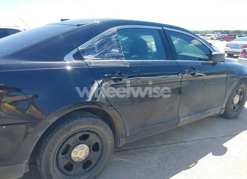 Photo 6 of 2014 Ford Police INTERCEPTOR (VIN 1FAHP2MK0EG185676)