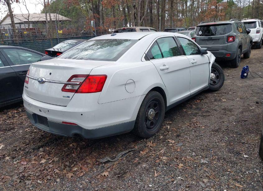 Photo 4 of 2015 Ford Police INTERCEPTOR (VIN 1FAHP2MK0FG150315)