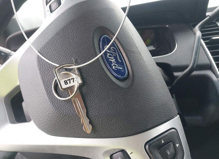 Photo 11 of 2018 Ford Police INTERCEPTOR (VIN 1FAHP2MK0JG106131)