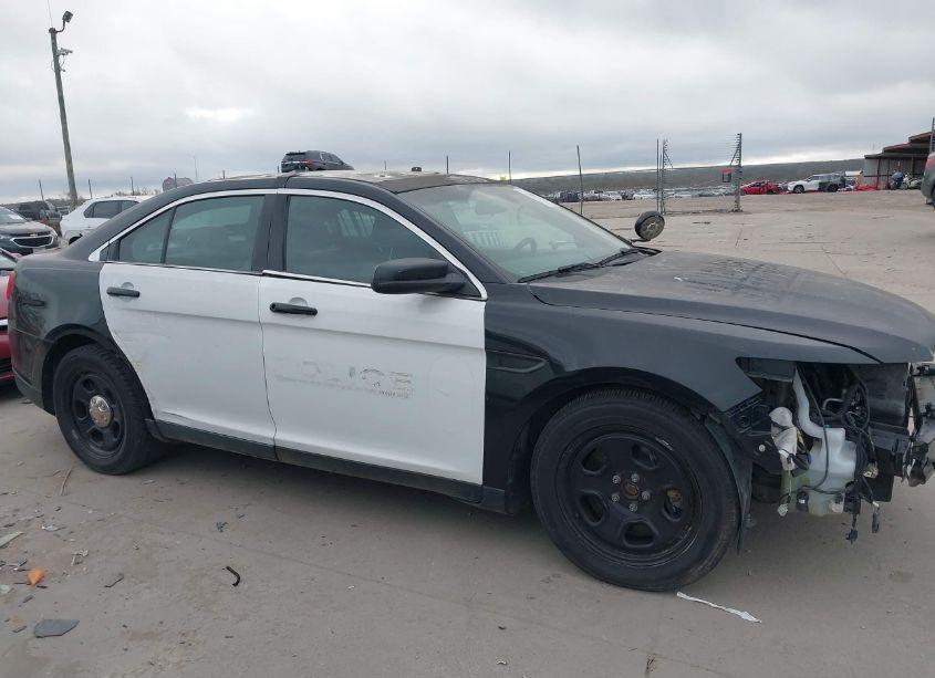 Photo 14 of 2018 Ford Police INTERCEPTOR (VIN 1FAHP2MK0JG106131)
