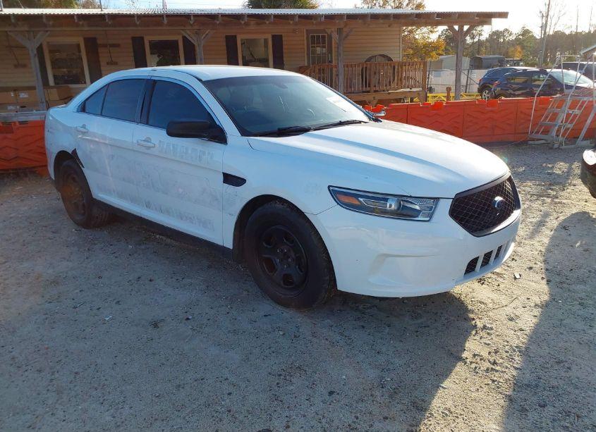 2018 Ford Police INTERCEPTOR (VIN 1FAHP2MK0JG136049) main photo