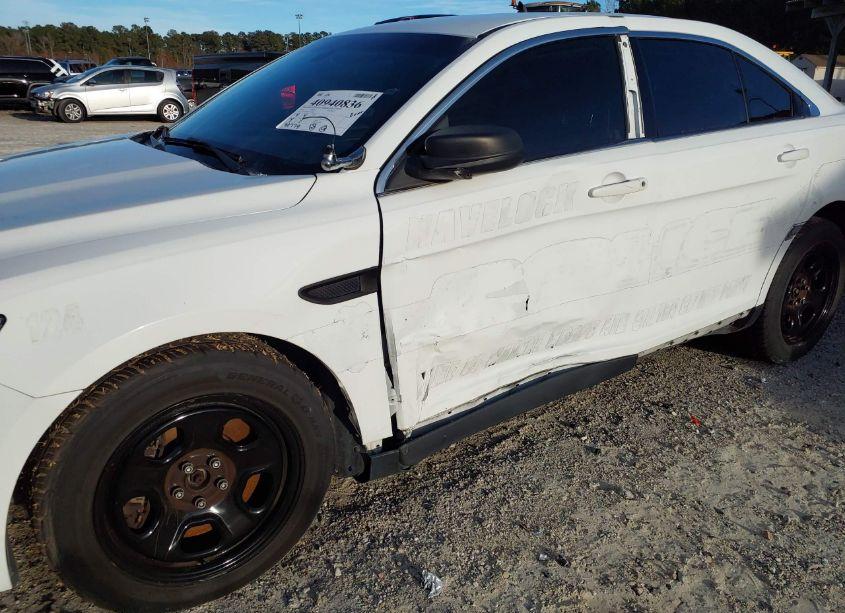 Photo 6 of 2018 Ford Police INTERCEPTOR (VIN 1FAHP2MK0JG136049)