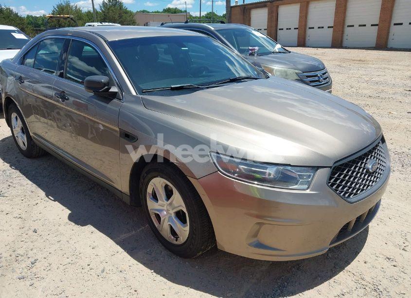 2019 Ford Police INTERCEPTOR (VIN 1FAHP2MK0KG107863) main photo