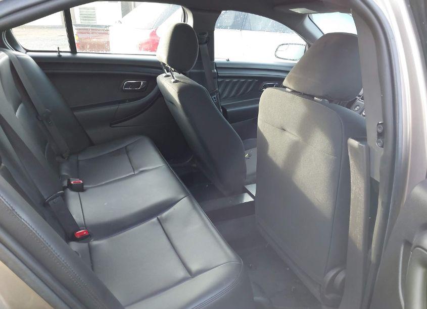 Photo 8 of 2014 Ford Police INTERCEPTOR (VIN 1FAHP2MK1EG131674)