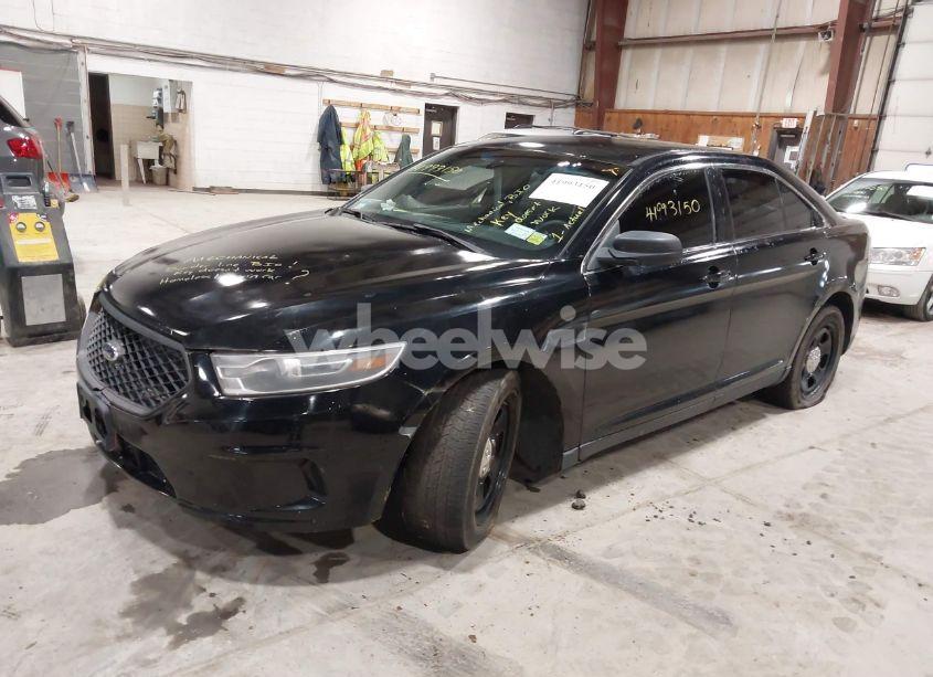 Photo 2 of 2015 Ford Police INTERCEPTOR (VIN 1FAHP2MK1FG188992)