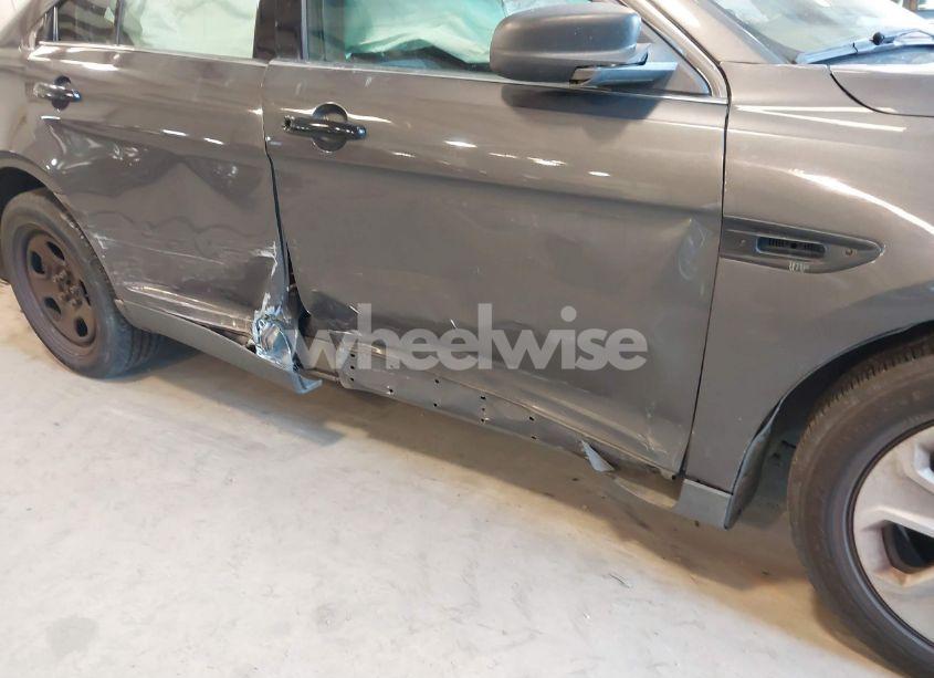 Photo 6 of 2014 Ford Police INTERCEPTOR (VIN 1FAHP2MK2EG161296)