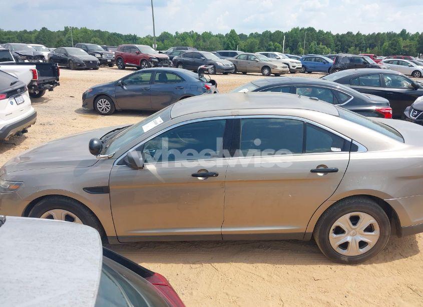 Photo 14 of 2015 Ford Police INTERCEPTOR (VIN 1FAHP2MK2FG135699)