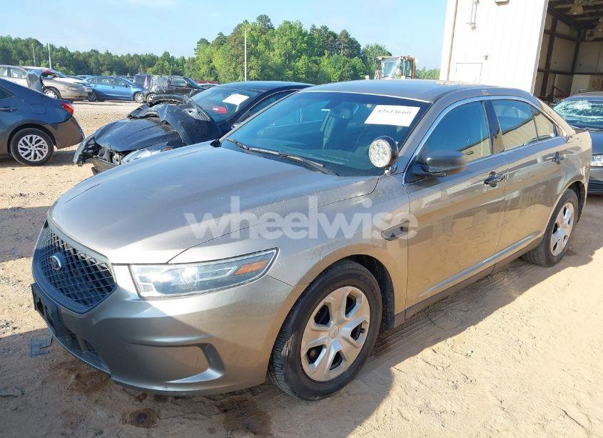 Photo 2 of 2015 Ford Police INTERCEPTOR (VIN 1FAHP2MK2FG135699)