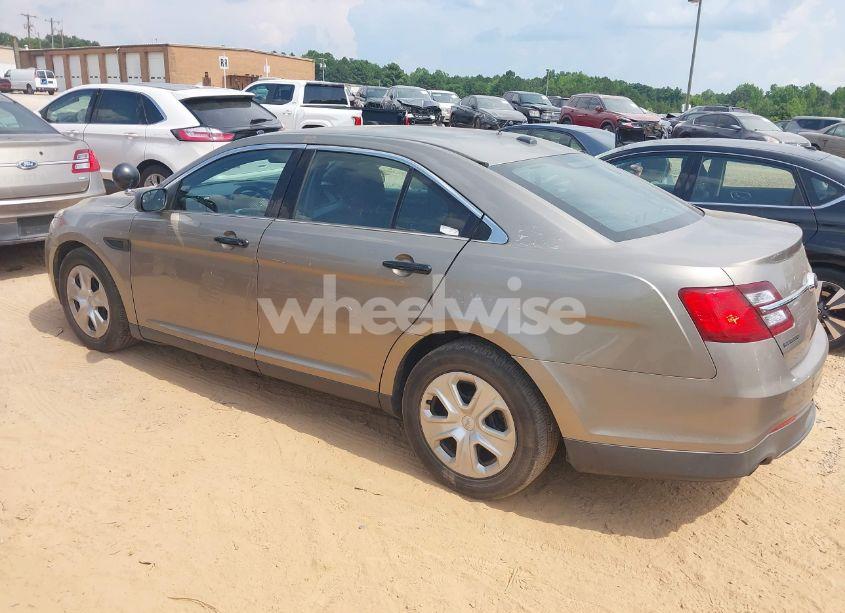 Photo 3 of 2015 Ford Police INTERCEPTOR (VIN 1FAHP2MK2FG135699)