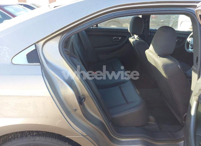 Photo 8 of 2015 Ford Police INTERCEPTOR (VIN 1FAHP2MK3FG135694)