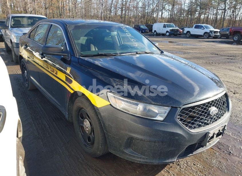 2016 Ford Police INTERCEPTOR (VIN 1FAHP2MK3GG117620) main photo