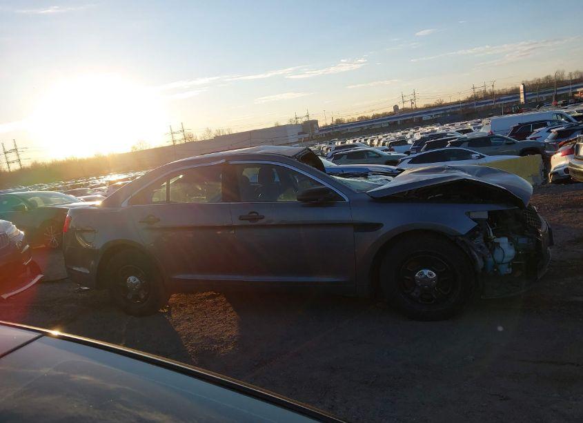 Photo 12 of 2015 Ford Police INTERCEPTOR (VIN 1FAHP2MK4FG102476)