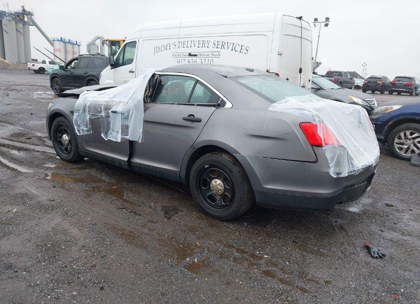 Photo 3 of 2015 Ford Police INTERCEPTOR (VIN 1FAHP2MK4FG102476)