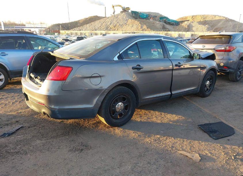 Photo 4 of 2015 Ford Police INTERCEPTOR (VIN 1FAHP2MK4FG102476)