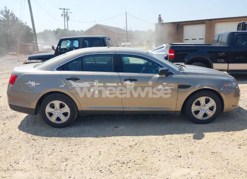 Photo 13 of 2018 Ford Police INTERCEPTOR (VIN 1FAHP2MK4JG114541)