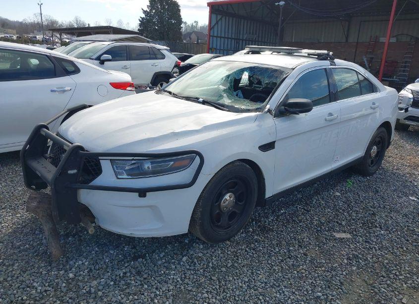 Photo 2 of 2019 Ford Police INTERCEPTOR (VIN 1FAHP2MK4KG102181)