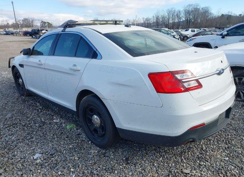 Photo 3 of 2019 Ford Police INTERCEPTOR (VIN 1FAHP2MK4KG102181)