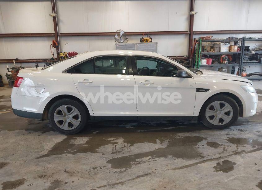 Photo 13 of 2014 Ford Police INTERCEPTOR (VIN 1FAHP2MK5EG107393)