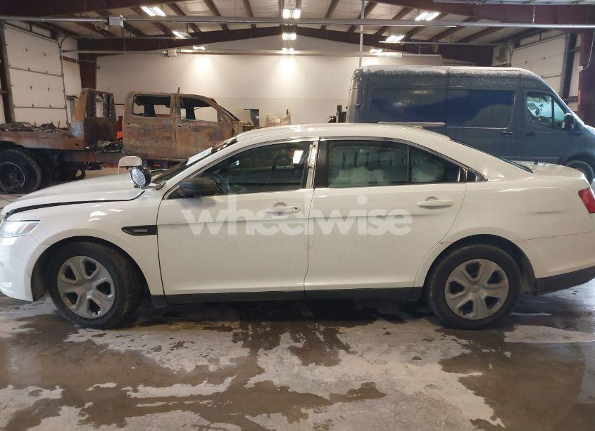 Photo 14 of 2014 Ford Police INTERCEPTOR (VIN 1FAHP2MK5EG107393)