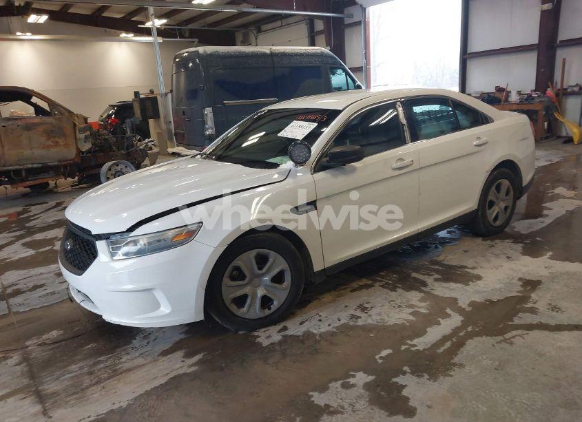 Photo 2 of 2014 Ford Police INTERCEPTOR (VIN 1FAHP2MK5EG107393)