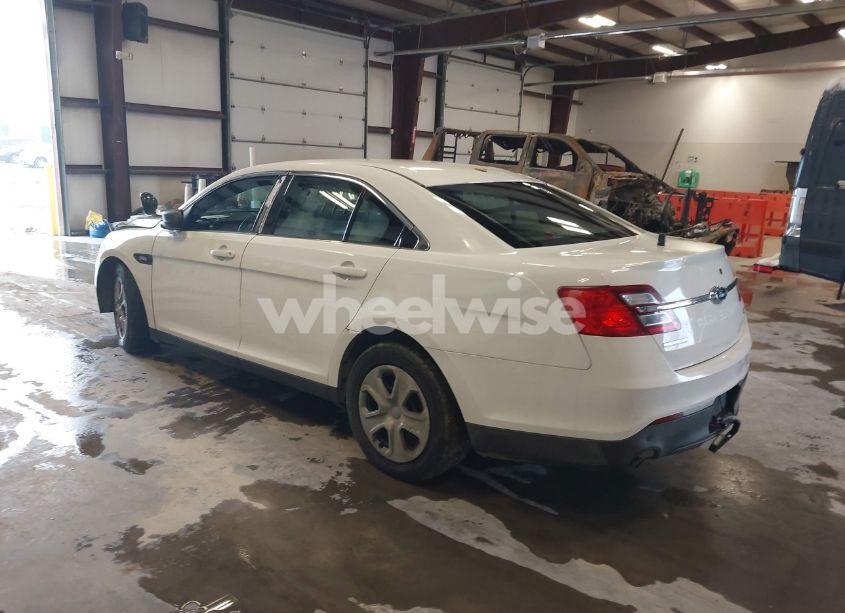 Photo 3 of 2014 Ford Police INTERCEPTOR (VIN 1FAHP2MK5EG107393)