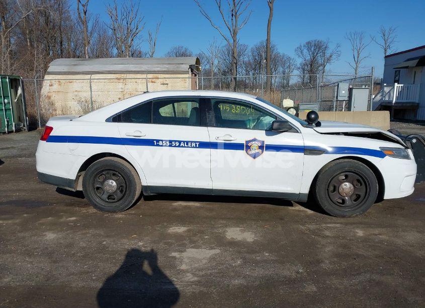 Photo 13 of 2015 Ford Police INTERCEPTOR (VIN 1FAHP2MK5FG173492)