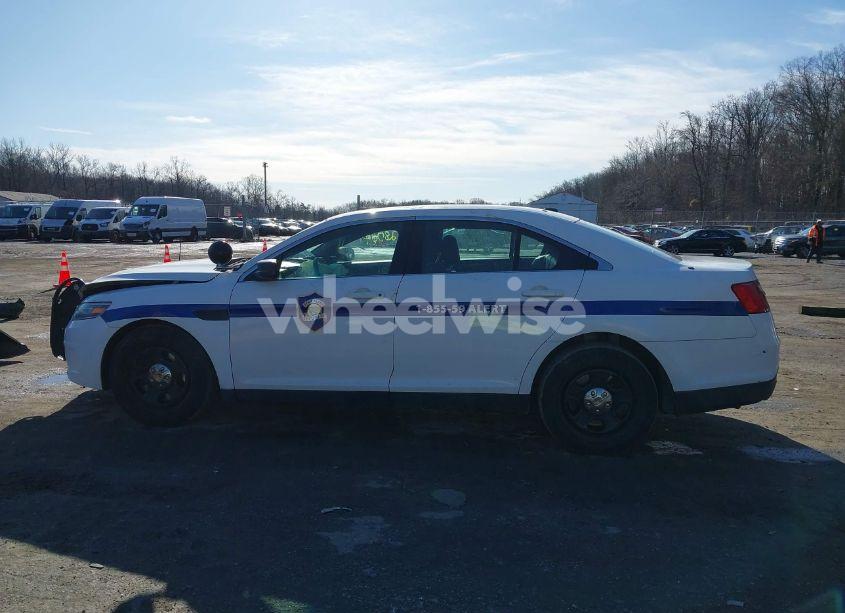 Photo 14 of 2015 Ford Police INTERCEPTOR (VIN 1FAHP2MK5FG173492)