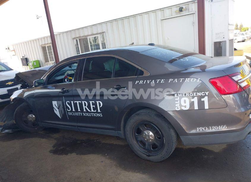 Photo 15 of 2015 Ford Police INTERCEPTOR (VIN 1FAHP2MK6FG175977)