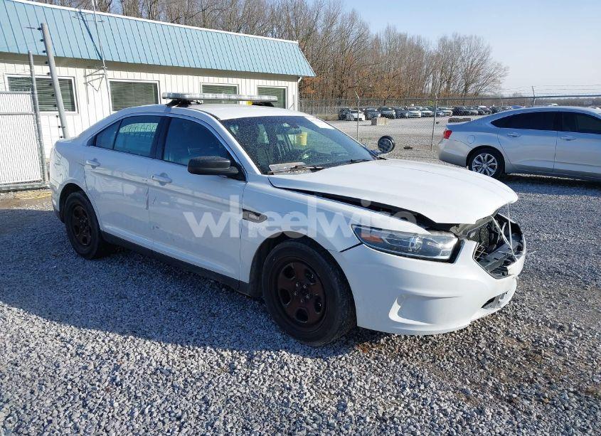 2019 Ford Police INTERCEPTOR (VIN 1FAHP2MK7KG108850) main photo