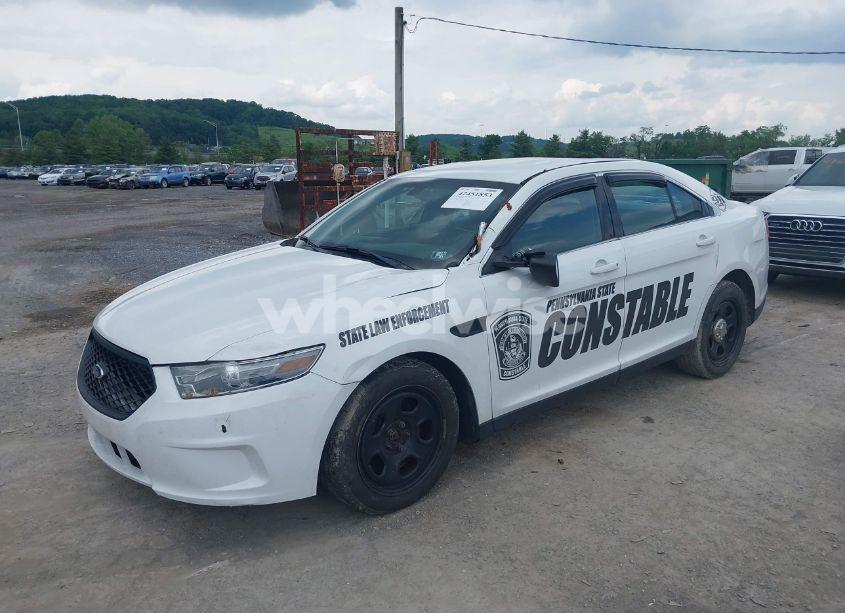 Photo 2 of 2013 Ford Police INTERCEPTOR (VIN 1FAHP2MK9DG199882)