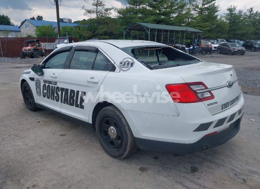 Photo 3 of 2013 Ford Police INTERCEPTOR (VIN 1FAHP2MK9DG199882)