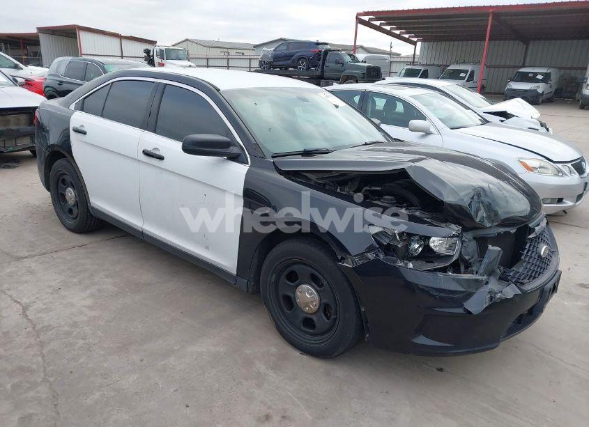 2014 Ford Police INTERCEPTOR (VIN 1FAHP2MKXEG170523) main photo
