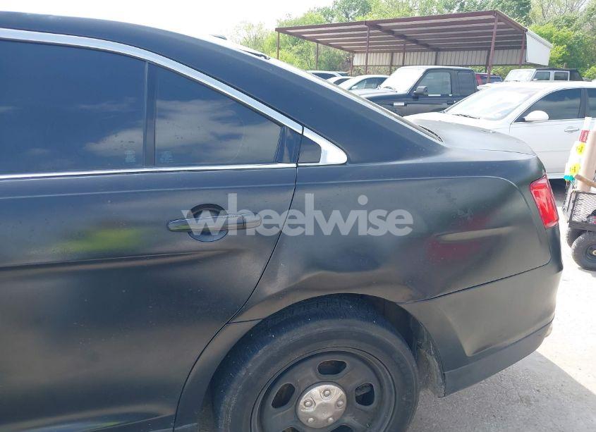 Photo 6 of 2014 Ford Police INTERCEPTOR (VIN 1FAHP2MKXEG185667)