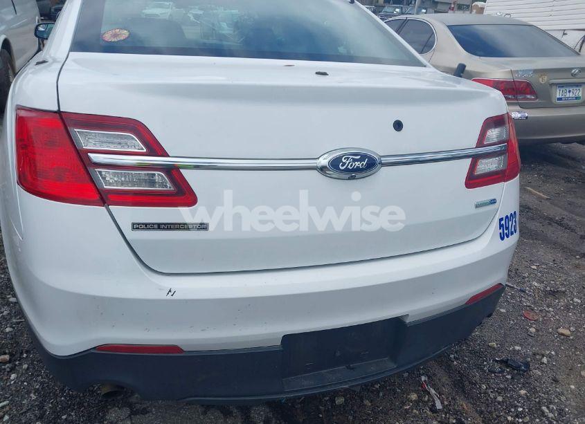Photo 17 of 2016 Ford Police INTERCEPTOR (VIN 1FAHP2MKXGG101320)