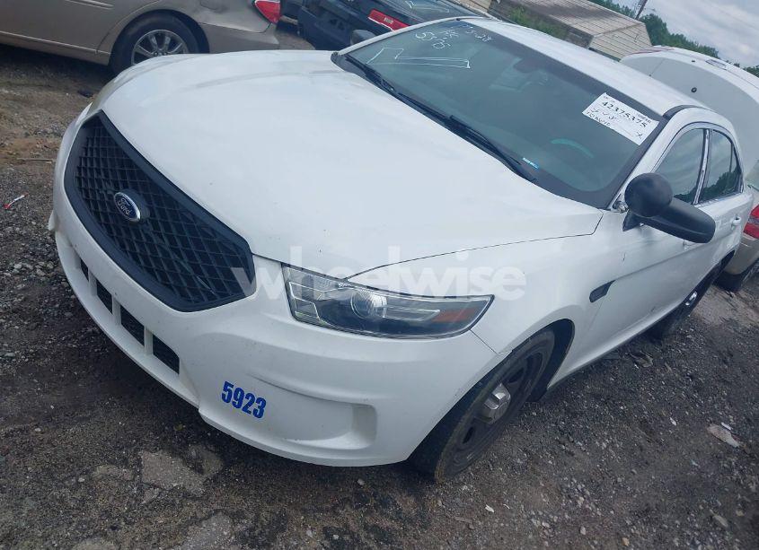 Photo 2 of 2016 Ford Police INTERCEPTOR (VIN 1FAHP2MKXGG101320)