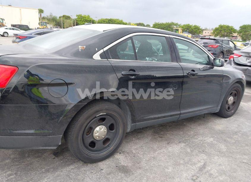 Photo 6 of 2016 Ford Police INTERCEPTOR (VIN 1FAHP2MKXGG125312)