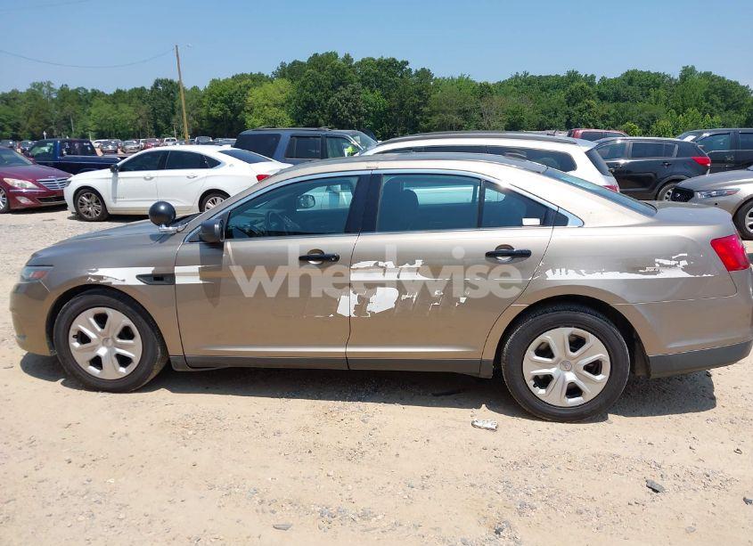 Photo 15 of 2016 Ford Police INTERCEPTOR (VIN 1FAHP2MKXGG155166)