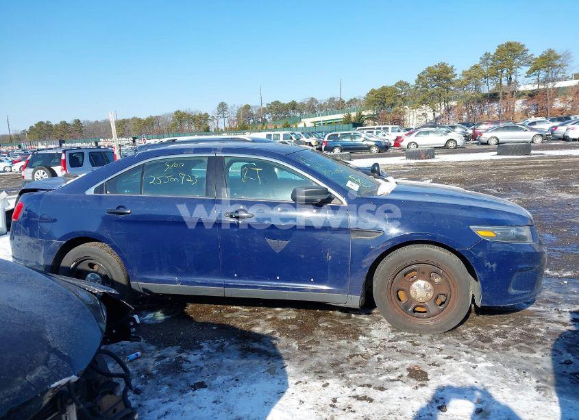 Photo 11 of 2017 Ford Police INTERCEPTOR (VIN 1FAHP2MT3HG126635)