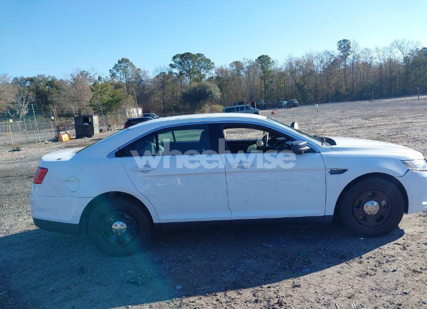 Photo 14 of 2019 Ford Police INTERCEPTOR (VIN 1FAHP2MT3KG103508)