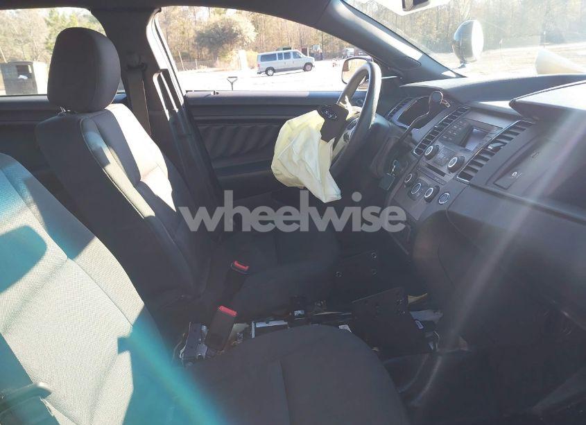 Photo 5 of 2019 Ford Police INTERCEPTOR (VIN 1FAHP2MT3KG103508)