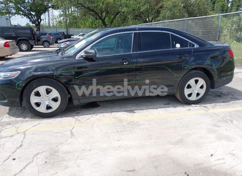 Photo 6 of 2015 Ford Police INTERCEPTOR (VIN 1FAHP2MT4FG112241)