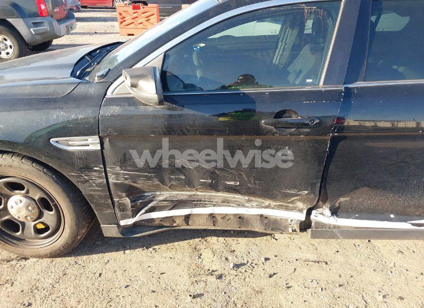 Photo 6 of 2016 Ford Taurus POLICE INTERCEPTOR (VIN 1FAHP2MT5GG104201)