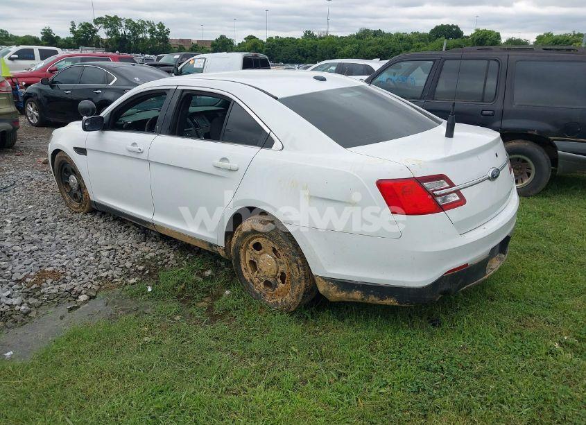 Photo 3 of 2015 Ford Police INTERCEPTOR (VIN 1FAHP2MT9FG207958)