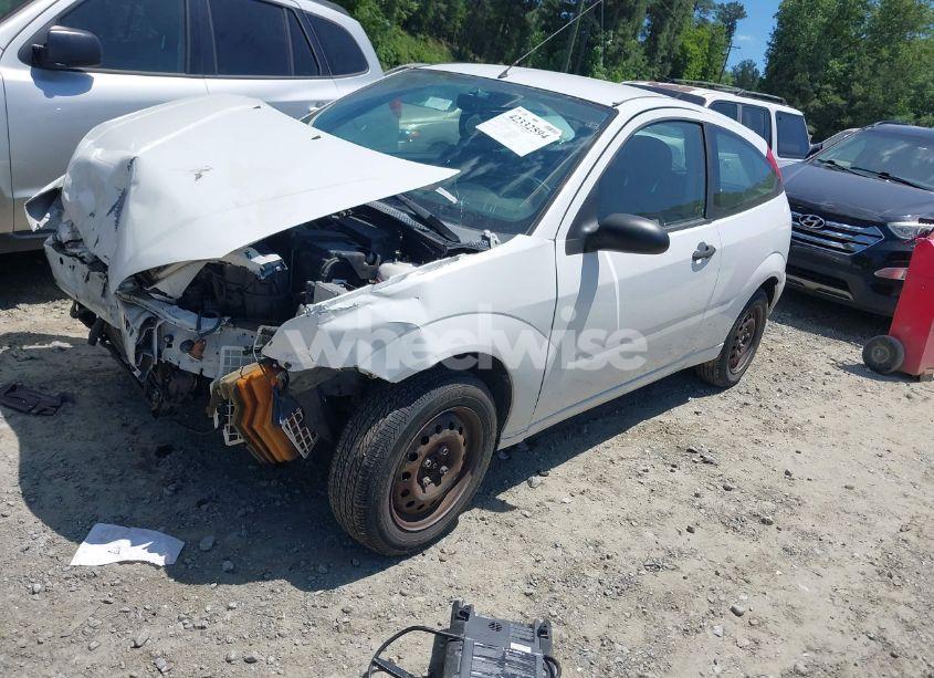 Photo 2 of 2007 Ford Focus S/SE/SES (VIN 1FAHP31N27W281824)