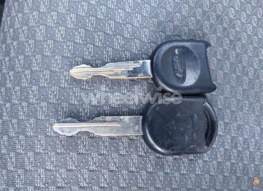 Photo 11 of 2006 Ford Focus ZX3 (VIN 1FAHP31N76W151973)