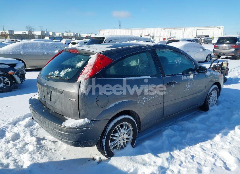 Photo 4 of 2006 Ford Focus ZX3 (VIN 1FAHP31N76W151973)